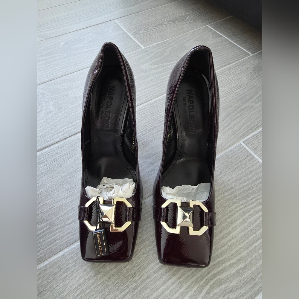 NAPOLEONI Women’s Burgundy Patent Leather Heels with Gold Accent